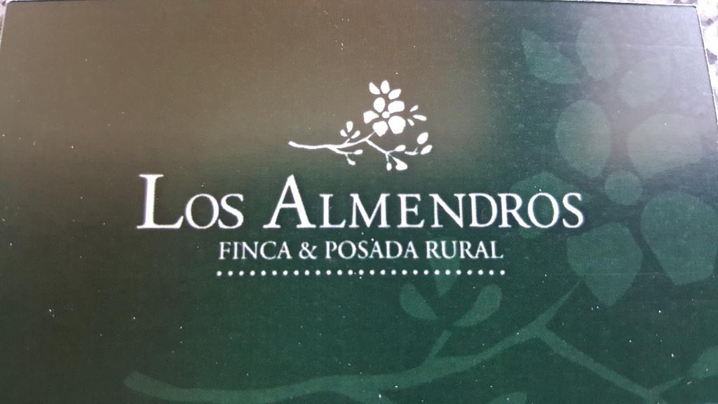 Готель Finca Los Almendros Тунуян Екстер'єр фото